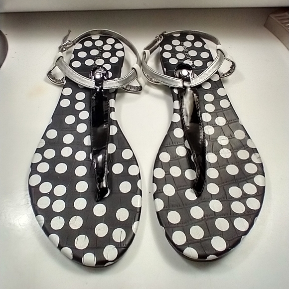 Lane Bryant Polka Dot T-Strap Sandals Women's sz 10W - Picture 2 of 9